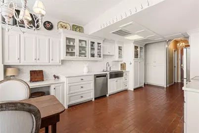 5150 Hidalgo Street #1702, Houston, TX 77056 - Photo 11