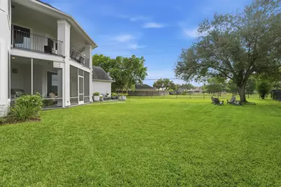 2007 Shepherds Place, Sugar Land, TX 77479 - Photo 33
