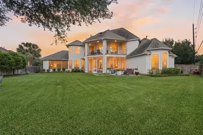 2007 Shepherds Place, Sugar Land, TX 77479 - Photo 35