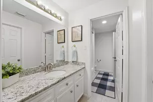 2007 Shepherds Pl, Sugar Land, TX 77479 - Photo 25
