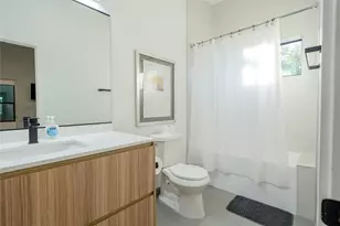 709 Memorial Heights Dr, Houston, TX 77007 - Photo 35