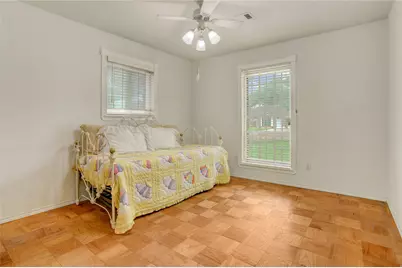 1810 Locksford Street, Houston, TX 77008 - Photo 11