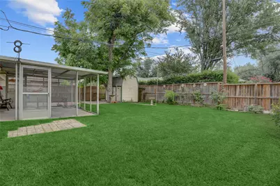 1810 Locksford Street, Houston, TX 77008 - Photo 15
