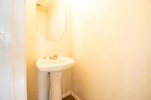 21218 Branchport Dr, Houston, TX 77095 - Photo 17