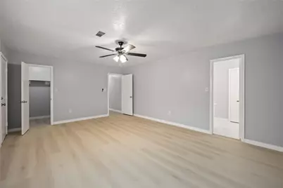 4800 Burning Tree Drive, Baytown, TX 77521 - Photo 29