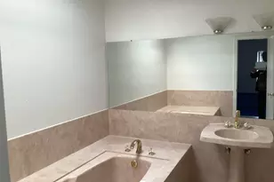 5403 Boots Rd, Houston, TX 77091 - Photo 19