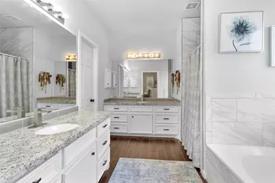 1908 Hunnington Drive, Conroe, TX 77303 - Photo 25