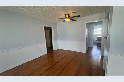 209 Lakewood Drive, Baytown, TX 77520 - Photo 9