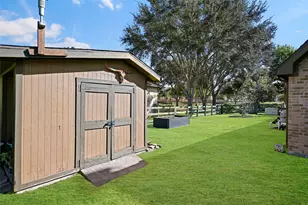 5327 W Farm Way, Fulshear, TX 77441 - Photo 29