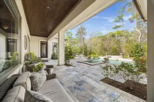 107 Willowend Dr, Hunters Creek Village, TX 77024 - Photo 9