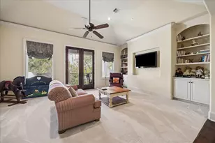 107 Willowend Dr, Hunters Creek Village, TX 77024 - Photo 25