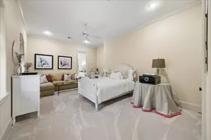 107 Willowend Dr, Hunters Creek Village, TX 77024 - Photo 33