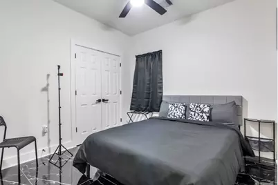 4013 Falls Street #A, Houston, TX 77026 - Photo 9