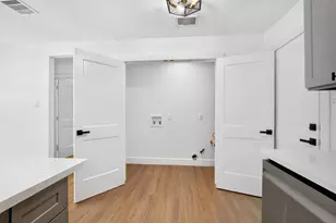1015 Roper St, Houston, TX 77034 - Photo 11