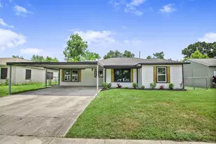 1015 Roper St, Houston, TX 77034 - Photo 1