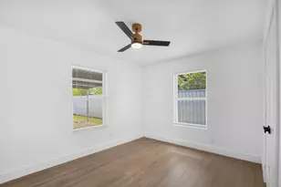 1015 Roper St, Houston, TX 77034 - Photo 25