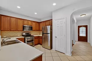 11407 Morning Brook Dr, Pearland, TX 77584 - Photo 3