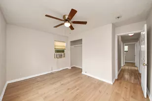 10506 Sierra Dr, Houston, TX 77051 - Photo 25