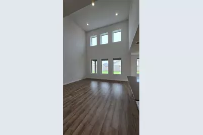 2930 Palm Branch Drive, Texas City, TX 77568 - Photo 3