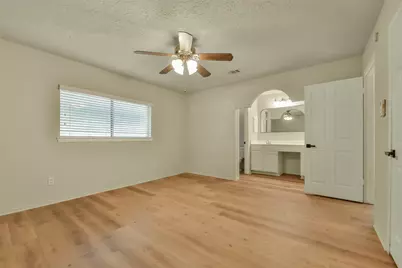2775 Glen Haven Drive, League City, TX 77573 - Photo 15