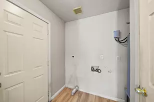 1704 Pannell St, Houston, TX 77020 - Photo 5
