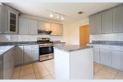 19718 Bluff Canyon Way, Katy, TX 77450 - Photo 11