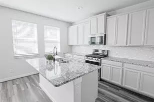 10005 Brickhouse Dr, Houston, TX 77080 - Photo 9