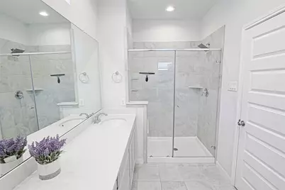 10005 Brickhouse Drive, Houston, TX 77080 - Photo 15
