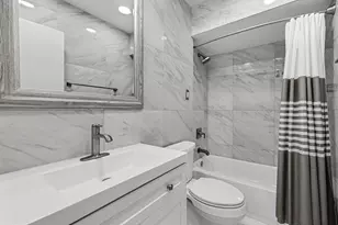 2601 Bellefontaine St, Houston, TX 77025 - Photo 7