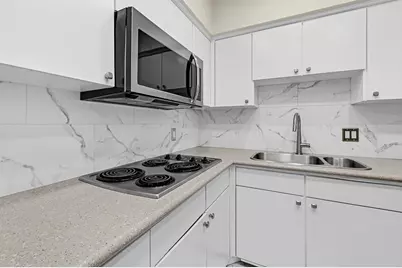 2601 Bellefontaine Street #B318, Houston, TX 77025 - Photo 3