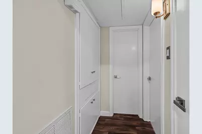 2601 Bellefontaine Street #B318, Houston, TX 77025 - Photo 13