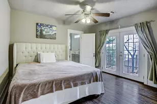 801 Le Green St, Houston, TX 77008 - Photo 5