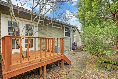 801 Le Green Street, Houston, TX 77008 - Photo 11
