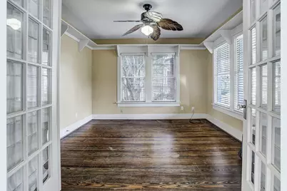 801 Le Green Street, Houston, TX 77008 - Photo 9