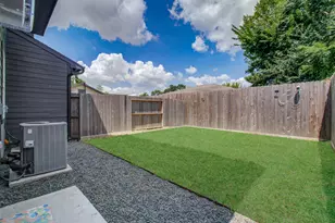 3107 Webster St, Houston, TX 77004 - Photo 35