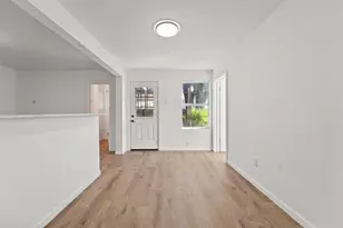 2614 59th St, Galveston, TX 77551 - Photo 7