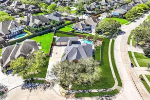 901 High Ridge Cir, Friendswood, TX 77546 - Photo 33