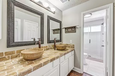 901 High Ridge Circle, Friendswood, TX 77546 - Photo 21