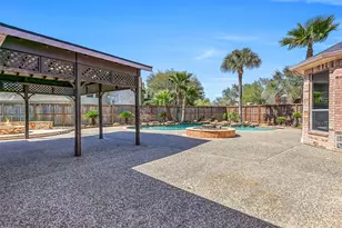 901 High Ridge Cir, Friendswood, TX 77546 - Photo 25