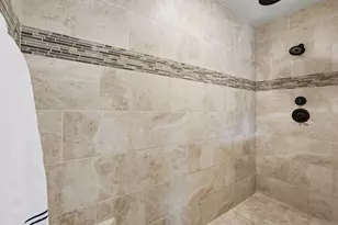 6 Birch Canoe Dr, The Woodlands, TX 77375 - Photo 23