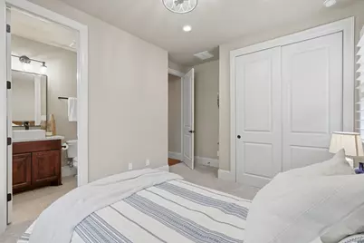 6 Birch Canoe Drive, The Woodlands, TX 77375 - Photo 31