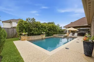 6 Birch Canoe Dr, The Woodlands, TX 77375 - Photo 47