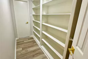 623 Barkaloo Rd, Baytown, TX 77521 - Photo 31