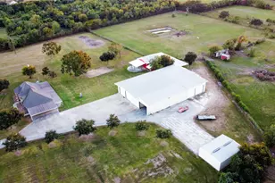 623 Barkaloo Rd, Baytown, TX 77521 - Photo 7