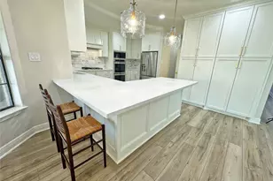 623 Barkaloo Rd, Baytown, TX 77521 - Photo 15