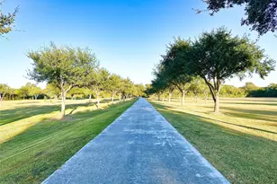 623 Barkaloo Rd, Baytown, TX 77521 - Photo 37