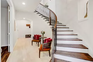1348 W 25th St, Houston, TX 77008 - Photo 9