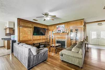 8006 N Circle Drive, Houston, TX 77071 - Photo 1