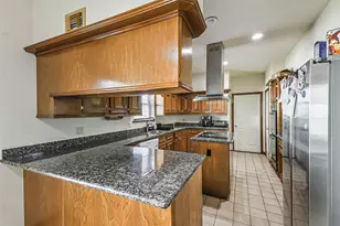 8006 N Circle Dr, Houston, TX 77071 - Photo 15