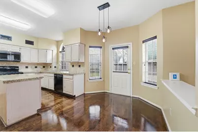 15606 Lago Villa Drive, Tomball, TX 77377 - Photo 11